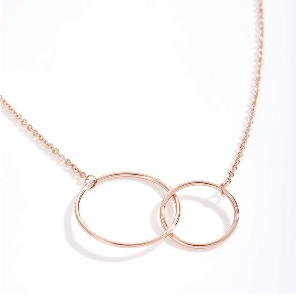 Dear Eva An Extraordinary woman necklace Gold